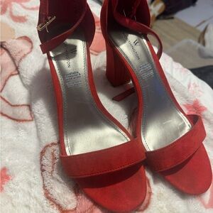 Worthington Women's Vibrant Red Heels